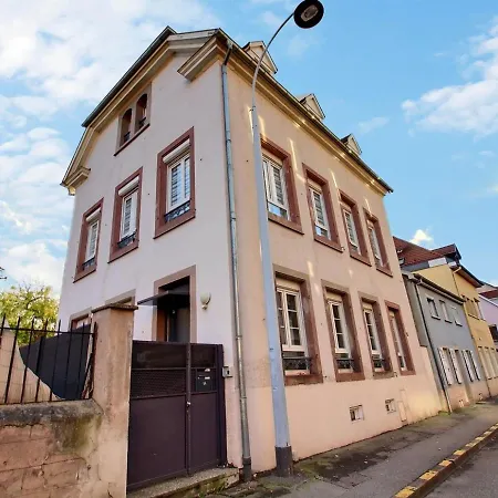 Maison De Caractere Avec Jacuzzi Et Parking A Deux Pas Du Centre Historique De - Fr-1-722-3 * كولمار